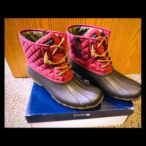 SOLD🤑 EUC Sperry Saltwater Red Quilted Duckboot